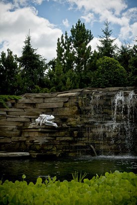 Image of Seward Johnson's 'Stainless Girl'