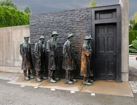 Image of George Segal's 'Depression Breadline'